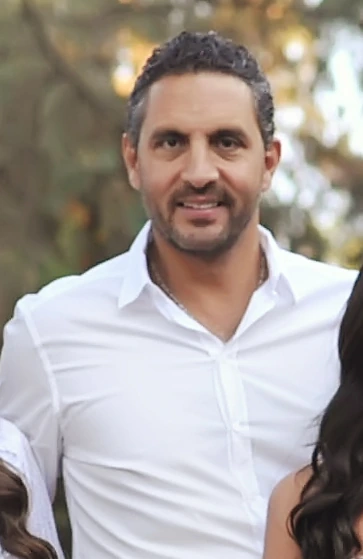 Mauricio Umansky Net Worth: Estimate, Sources, and Why It Varies